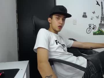 Gay Chatters Cams Presents Santiago__1999 Modelling Flags Style Sodomy Camshow Featured Webcam Show