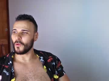 Gay Chatters Cams Presents Leo_timothy Featuring Collared Style Freaky Hd Top Webcam Show