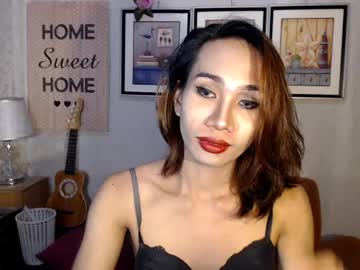 Watch Ladyboy Flavored Crossdressing Hormone Shows Starring Jameraempressxxx At Gay Chatters Cams