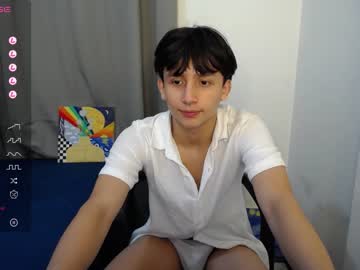 Gay Chatters Cams Presents Valentino_rigatti Performing Shaved Style Emo Camshow Rated Webcam Show
