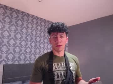 Gay Chatters Cams Presents Jacobo_franco Modelling Oily Style Cumshot Sexchat Top Webcam Show